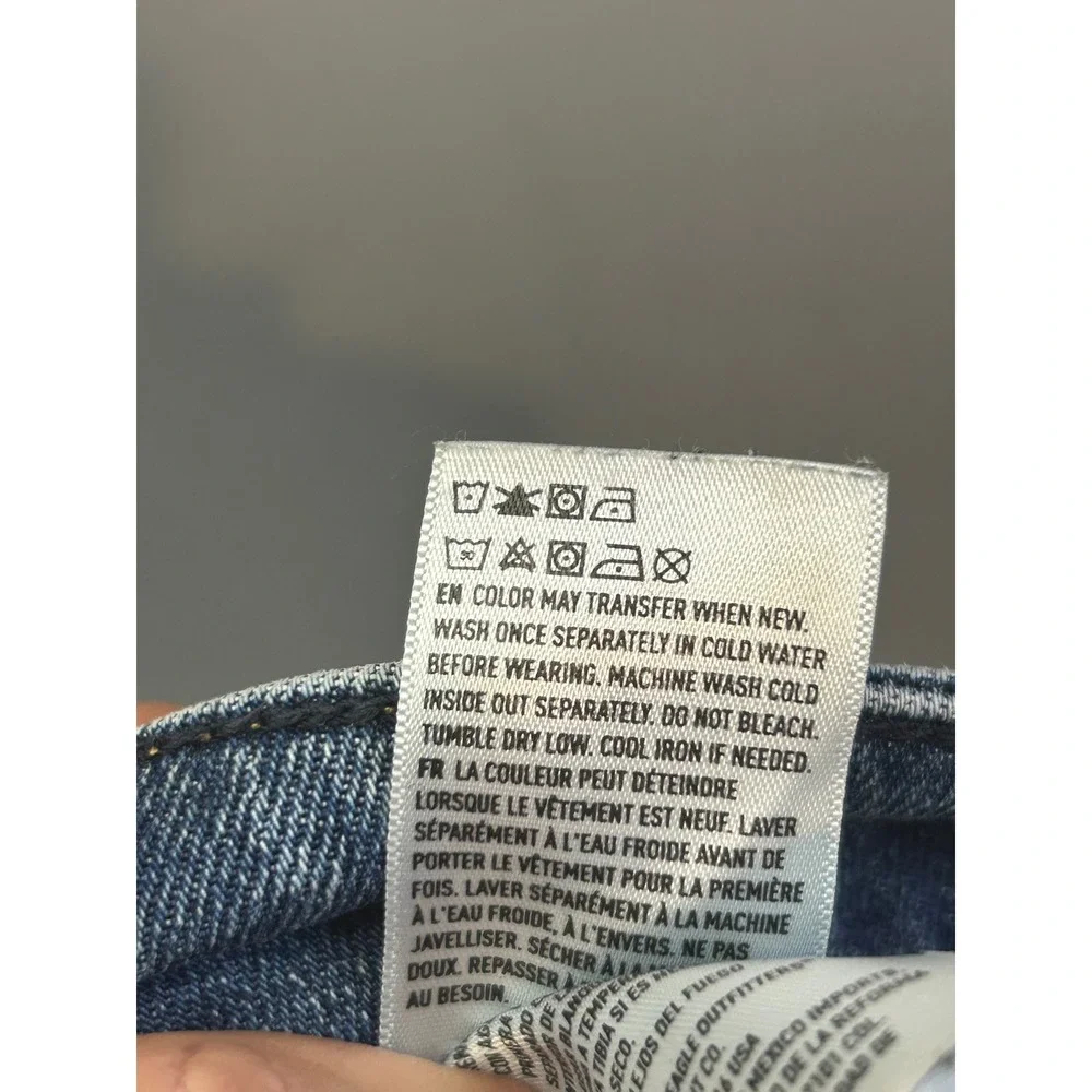 American Eagle Jeans Mens 33x32 Blue Original Straight‎ Thrashed Stretch Denim